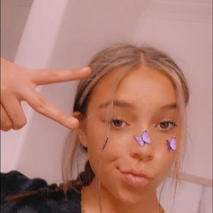 Meet your Posher, Adeline